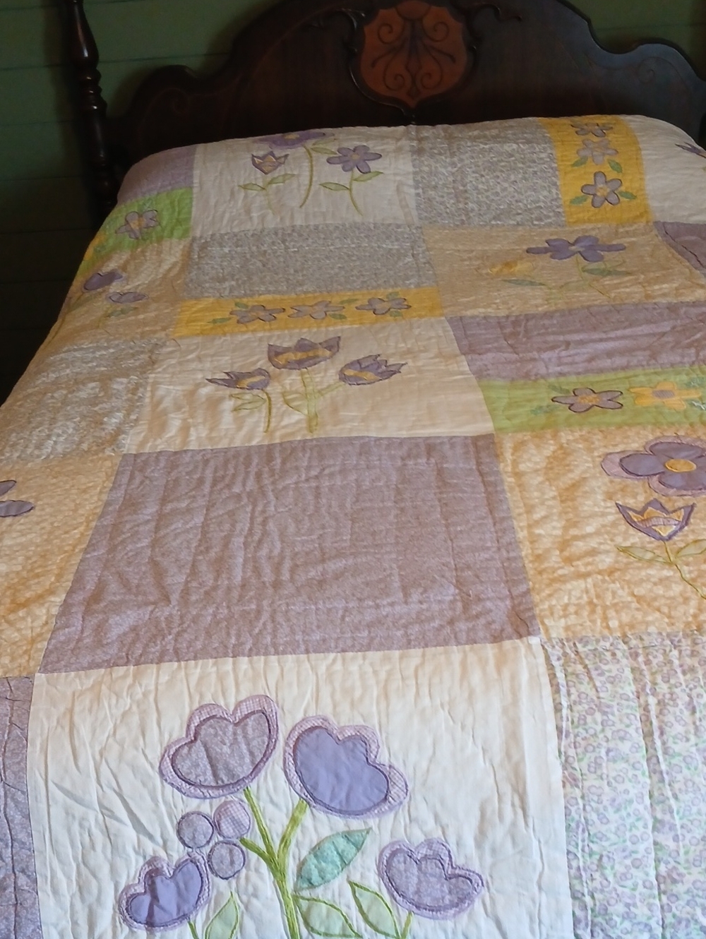 Floral Patchwork Quilt in Lavender, Yellow & Green - Classic Cottage Style